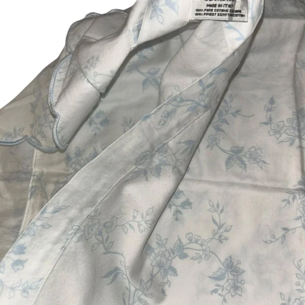 Schweitzer Linens Italy ONE blue white floral embroidered scallop hem Euro Sham